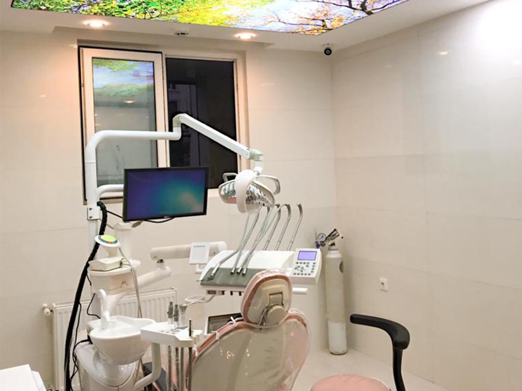 کلینیک دندانپزشکی امین